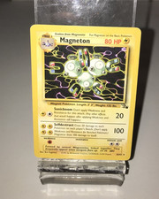 Magneton 26/62 Fossil Unlimited Regular Rare Pokemon Card Damaged