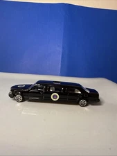 Daron 1:64 Mercedes Presidential Limousine