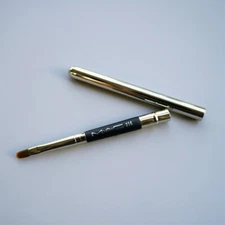 MAC 316 Lip Brush New in Sleeve