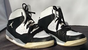 air jordan 23 black and white