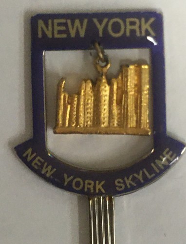 New York Skyline Vintage Souvenir Spoon US Collectible