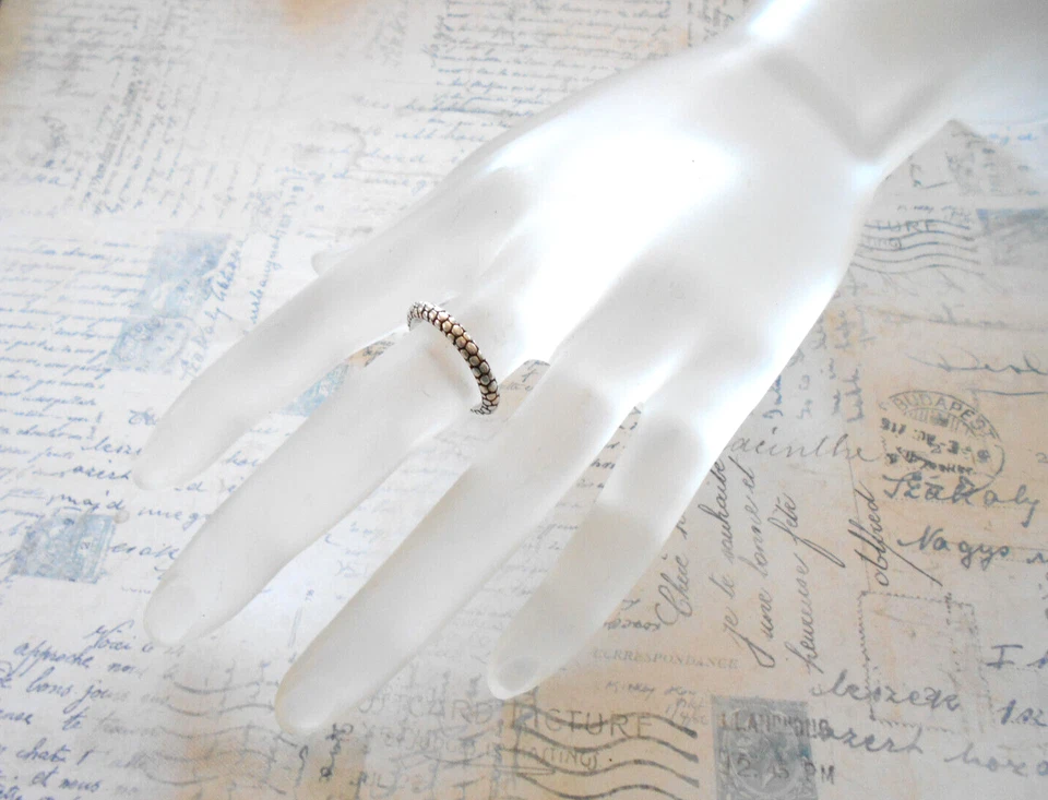 Anillo apilable Michael Dawkins de guijarros oxidados talla 8,25 RE42aa Foto 4 de 4