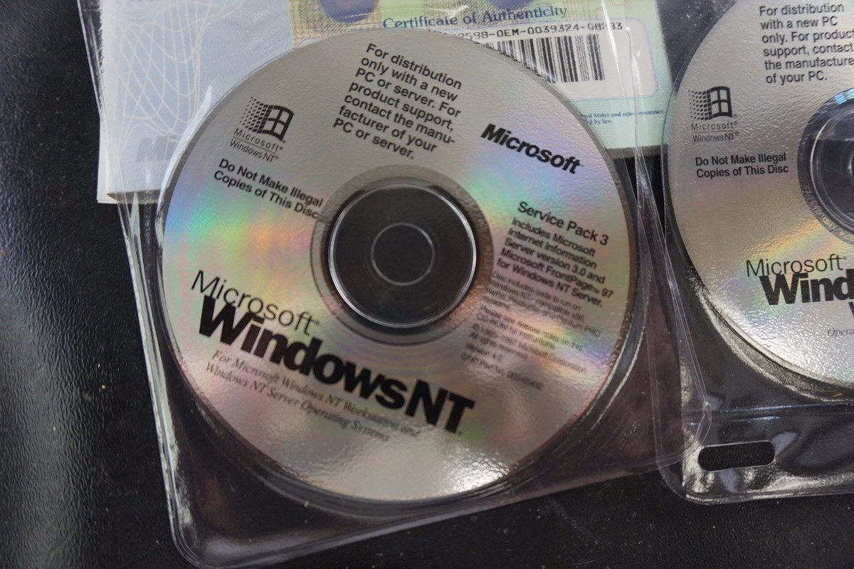 Windows NT Server Vers 3.0 / Windows NT Workstation 4.0 CD Media