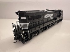 Overland Models HO GR C40-8 Locomotive Norfolk Southern #8761 Brass