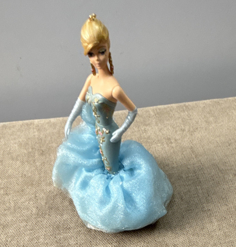 Barbie Christmas Hanging Ornament Blue Princess Ball Gown Doll 2005 Small 4in