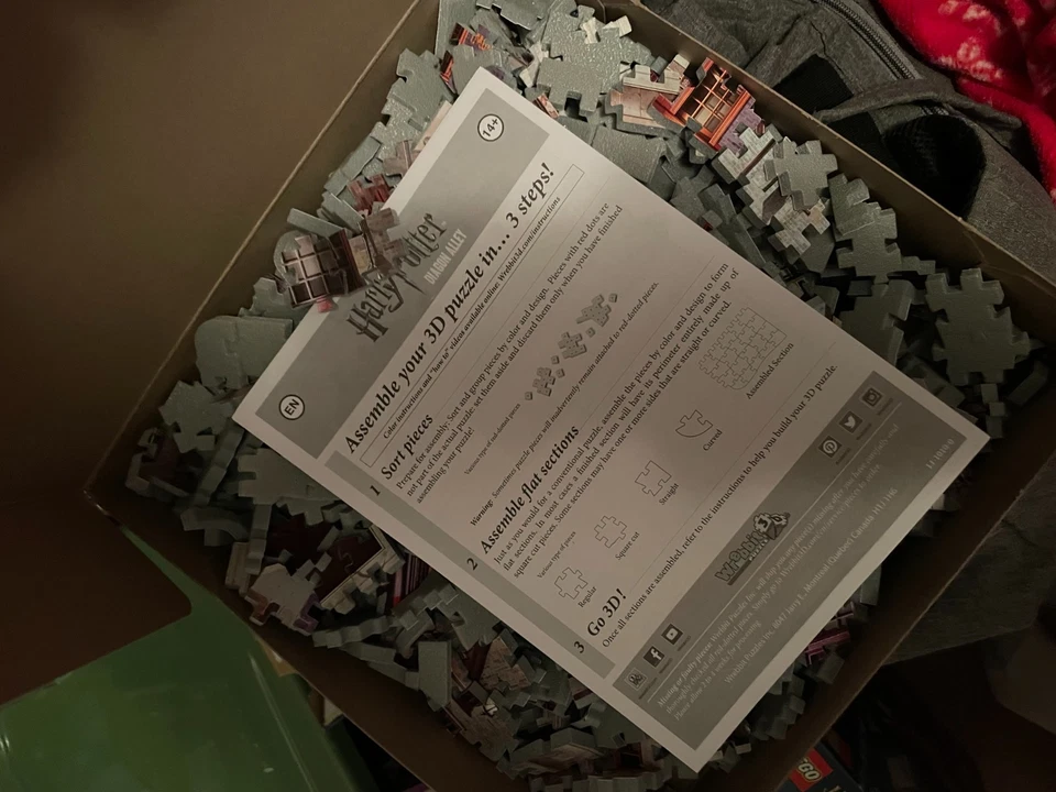 Harry Potter Hogwarts Diagon Alley Wrebbit 3D Jigsaw Puzzle 450 Pieces NIB - Image 2 of 2