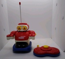Radio Shack red Robie the Robot RC - He Moves, No Original Controller 