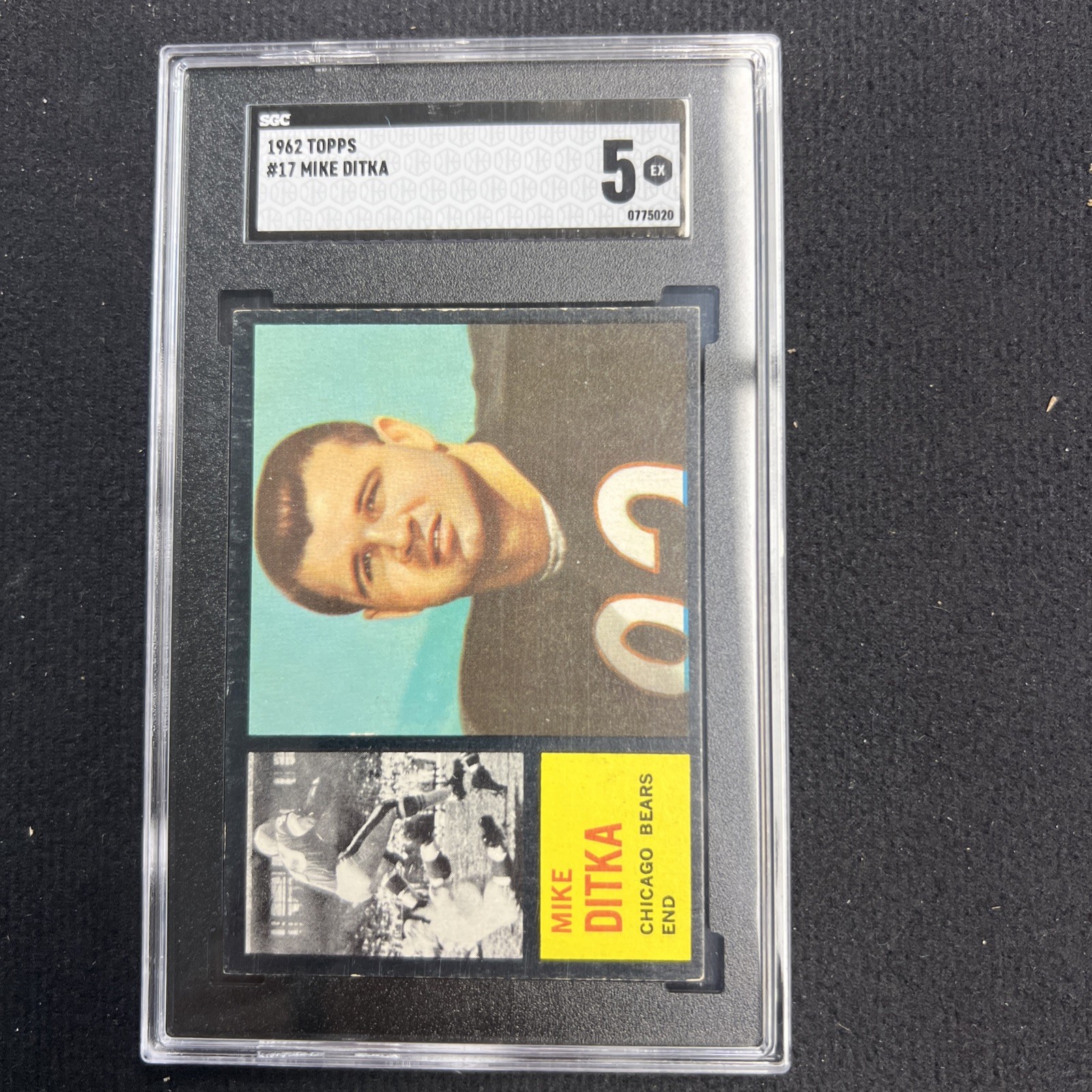 1962 Topps #17 Mike Ditka ✨ Graded 5 EX by SGC ✔ Football Rookie Card RC