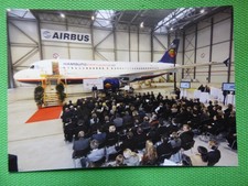 HAMBURG INTERNATIONAL AIRBUS A 319 / AIRLINE ISSUE / CARTE COMPAGNIE