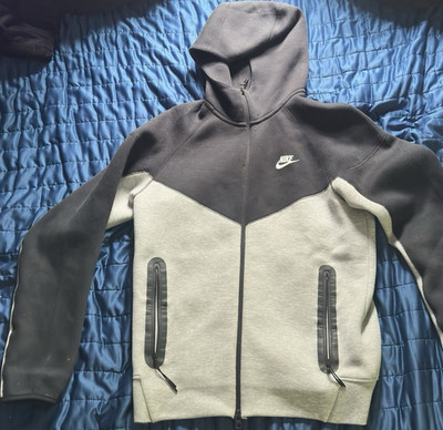 Nike Men's S Hooded Jogger Tracksuit Set Black Gray Jacket Pants Zip Pockets