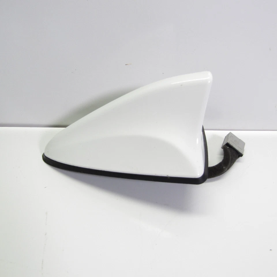 2015-2018 Kia Sedona акульи плавники крыша радиоантенна 96210-A945OUD белый - Изображение 3 из 4