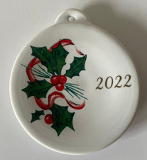 Fiesta 2022 Christmas Holly Ribbon Ornament New In Box 1st Quality Ceramic White
