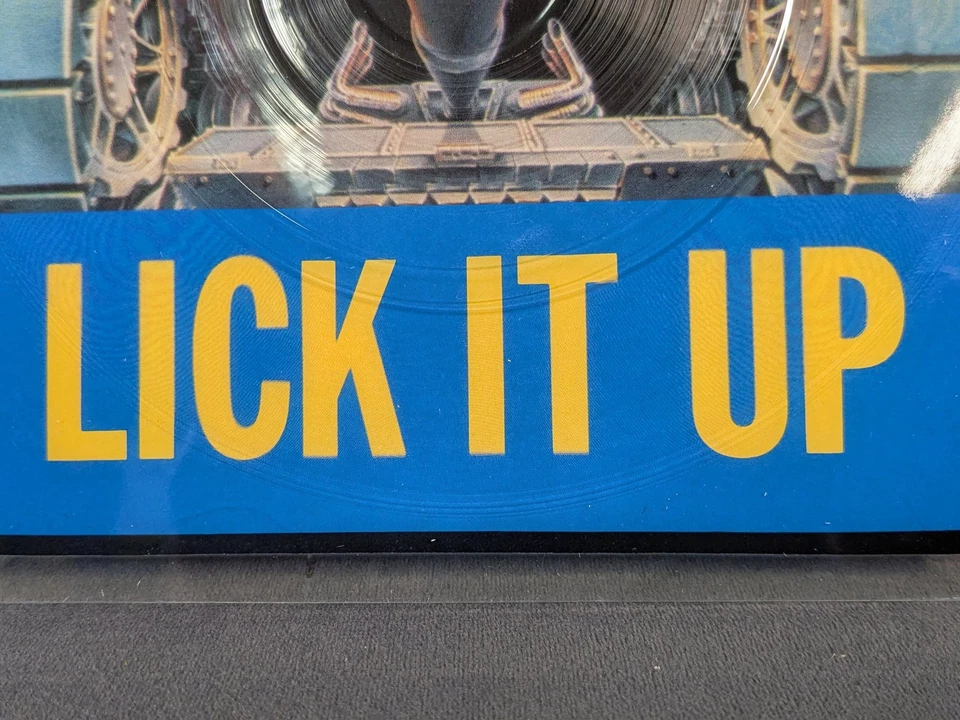 Kiss Lick It Up Picture Disc Shaped 7" Vinyl Record 1983 KPIC 5 - Image 4 of 4