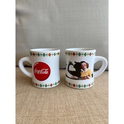 Vintag Set of 2 Coca-Cola ''Play Refreshed'' Golf Ceramic Coffee Mugs (2000)
