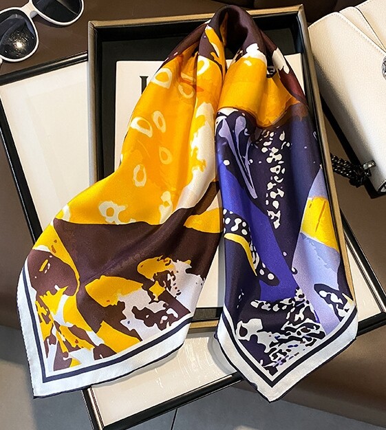 14 Momme Twill Silk Scarf Bandanna Shawl Oil Painting Print 27