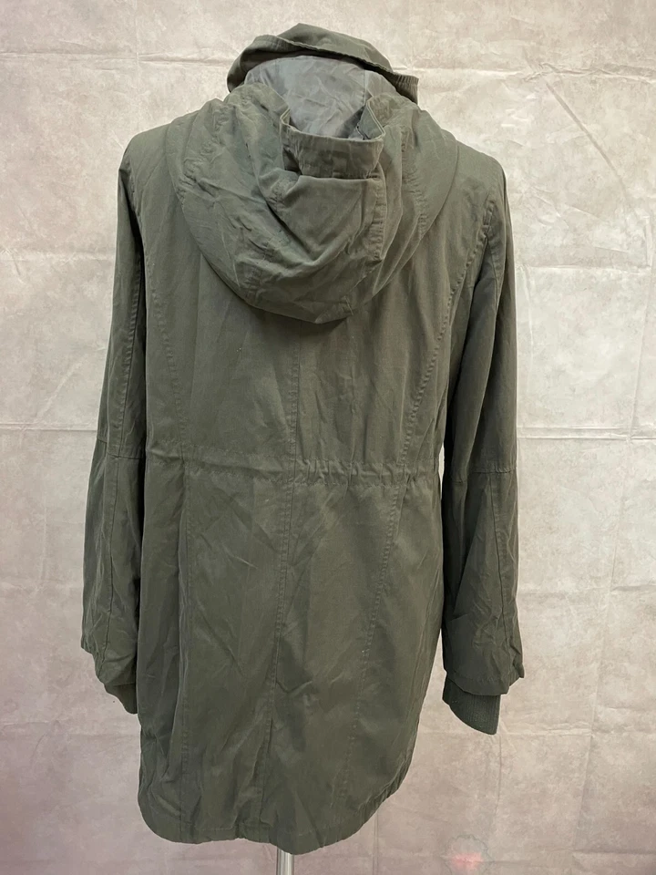 Chaqueta Oasis Anorak para mujer talla S verde oscuro con capucha utilitaria cintura ceñida cremallera completa Foto 3 de 4