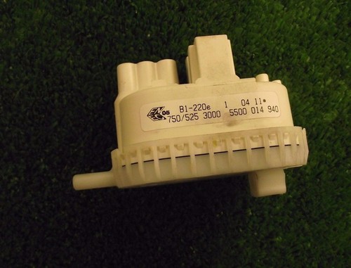 Washing Machine BOSCH WFL2066GB/01  Pressure switch