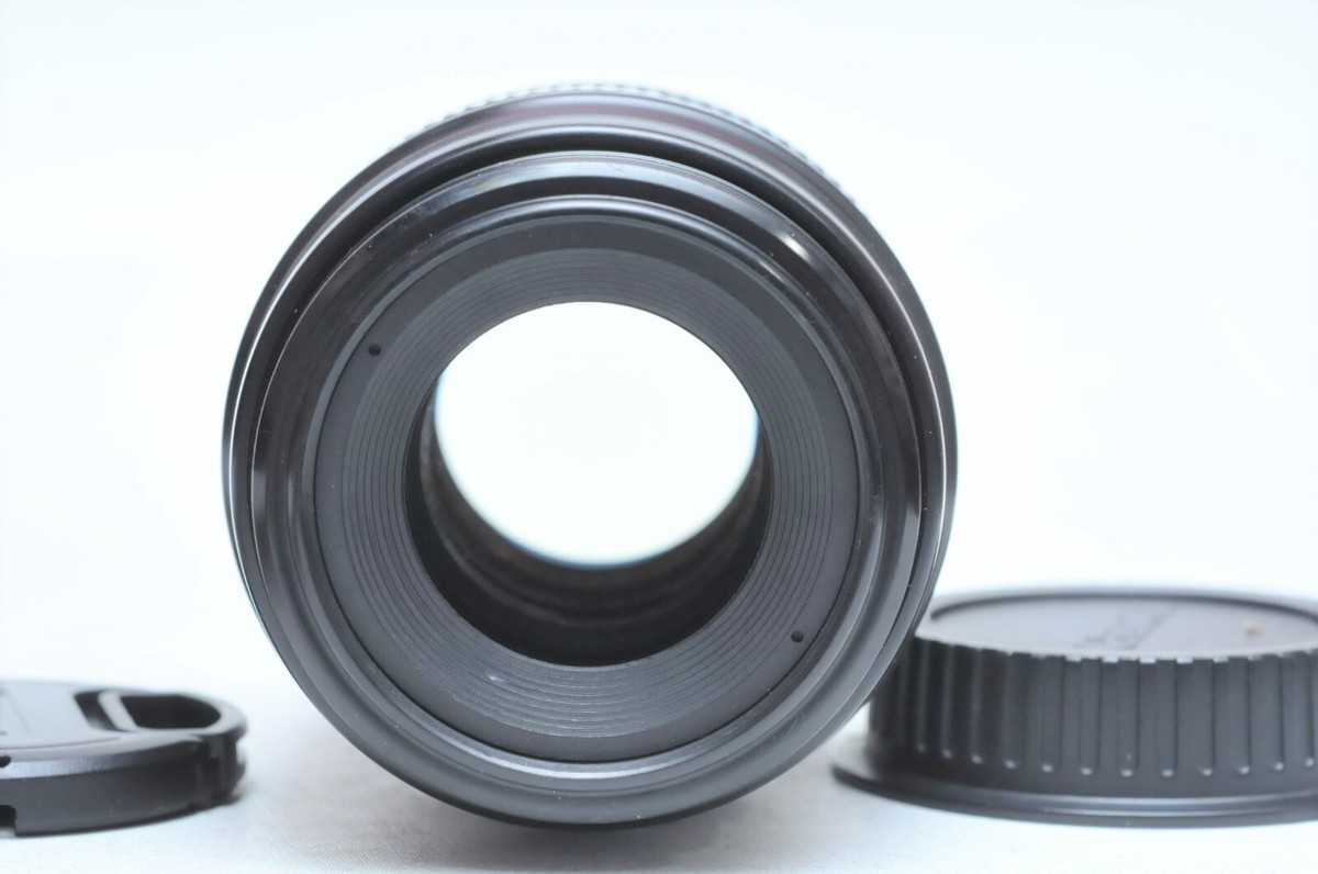 CANON キヤノン MACRO LENS EF 100mm F2.8 USM Canon EF 100mm f/2.8L Macro IS USM Lens | Macro Lenses
