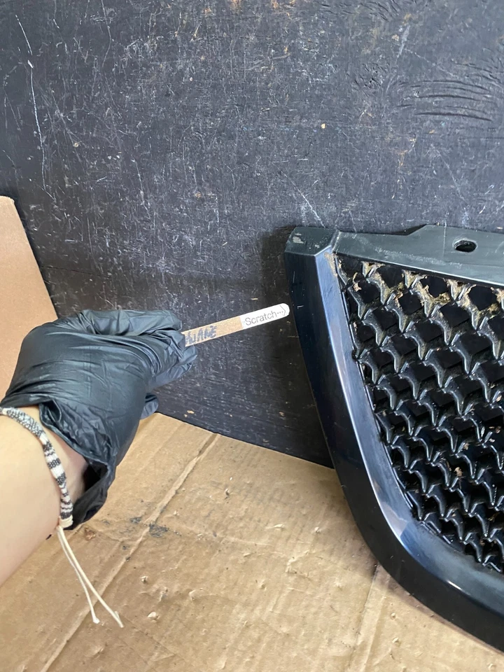 Parrilla delantera de malla GMC Acadia 2007 a 2012 O6316 PS Foto 4 de 4