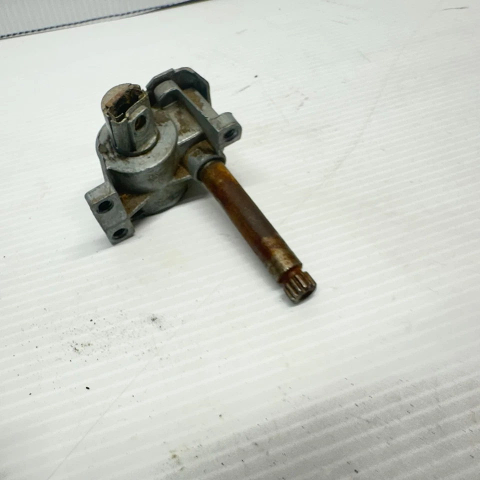 1968 Dodge Chrysler Plymouth Fury III Right Vent Wing Window Regulator 3824304 - Image 2 of 4