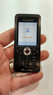 1517.Sony Ericsson W302 Very Rare - For Collectors - Unlocked