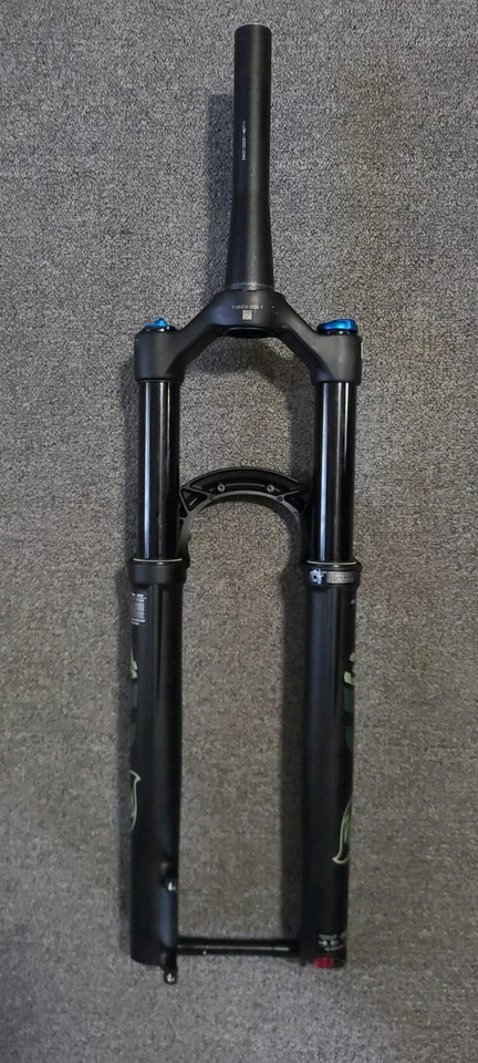 2025 Fox 34 Performance 140mm Fork w/ 110 Axle and 44mm Rake. - Image 2 of 4