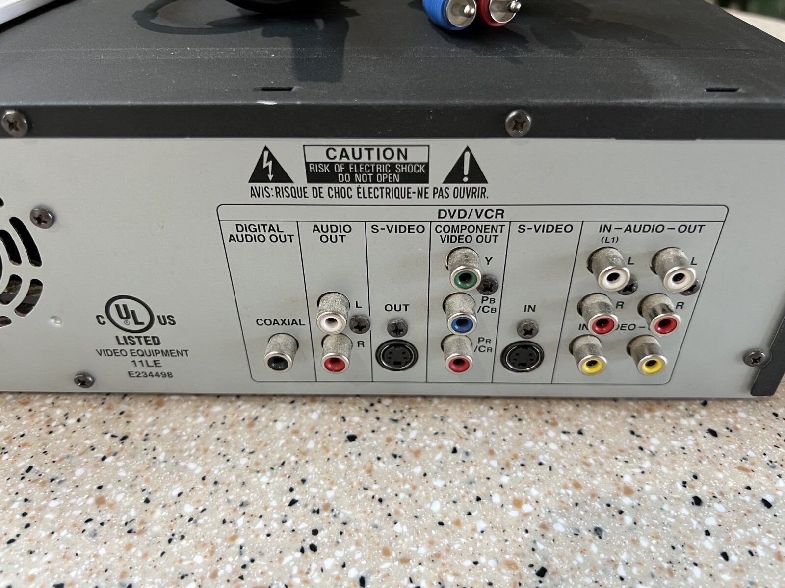 Magnavox ZV427MG9 A VCR/DVD HDMI Recorder Combo w/ OEM Remote HDMI