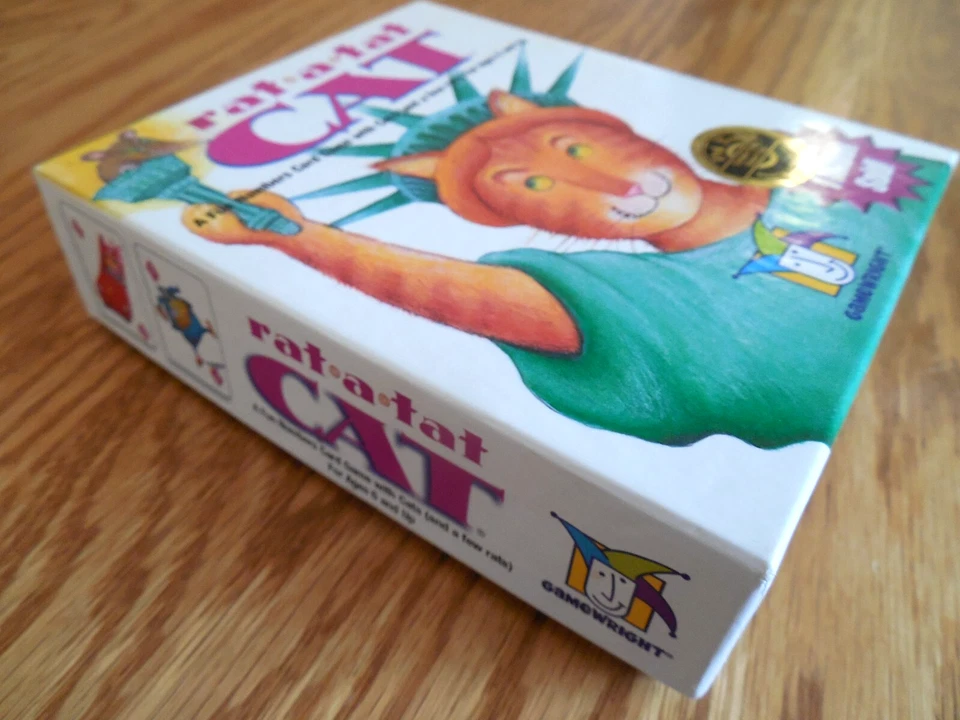 EUC 2003 AWARD WINNING GameWright "Rat-A-Tat-Cat" Fun Numbers Card Game  Ages 6+ - Image 2 of 4