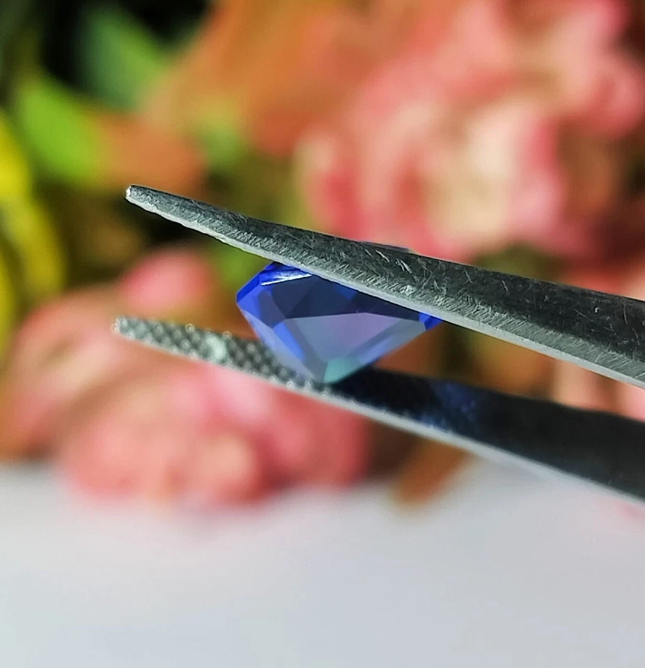 Portrait Cut!!! AAA Tanzanite Fancy Shape 13.70X9.70X3.60 MM Modern Fantasy Cut - Image 4 of 4