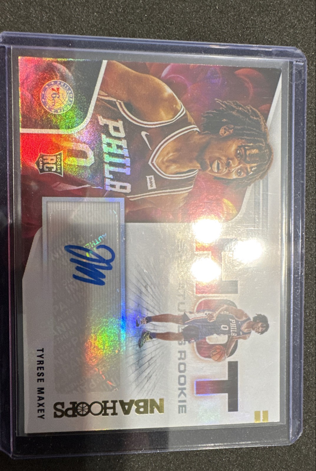 2020-21 Panini NBA Hoops - Hot Signatures Rookies Tyrese Maxey #HR-TMA (AU, RC)