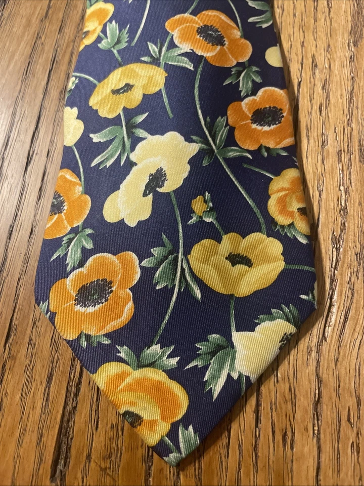 Vintage EUC Kenzo Paris Floral Silk Satin Tie Designer Necktie Made In Italy - Image 2 of 4