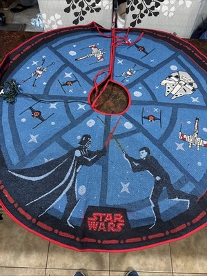 Hallmark Star Wars The Force Is Strong Christmas Tree Skirt Lighted With Cord
