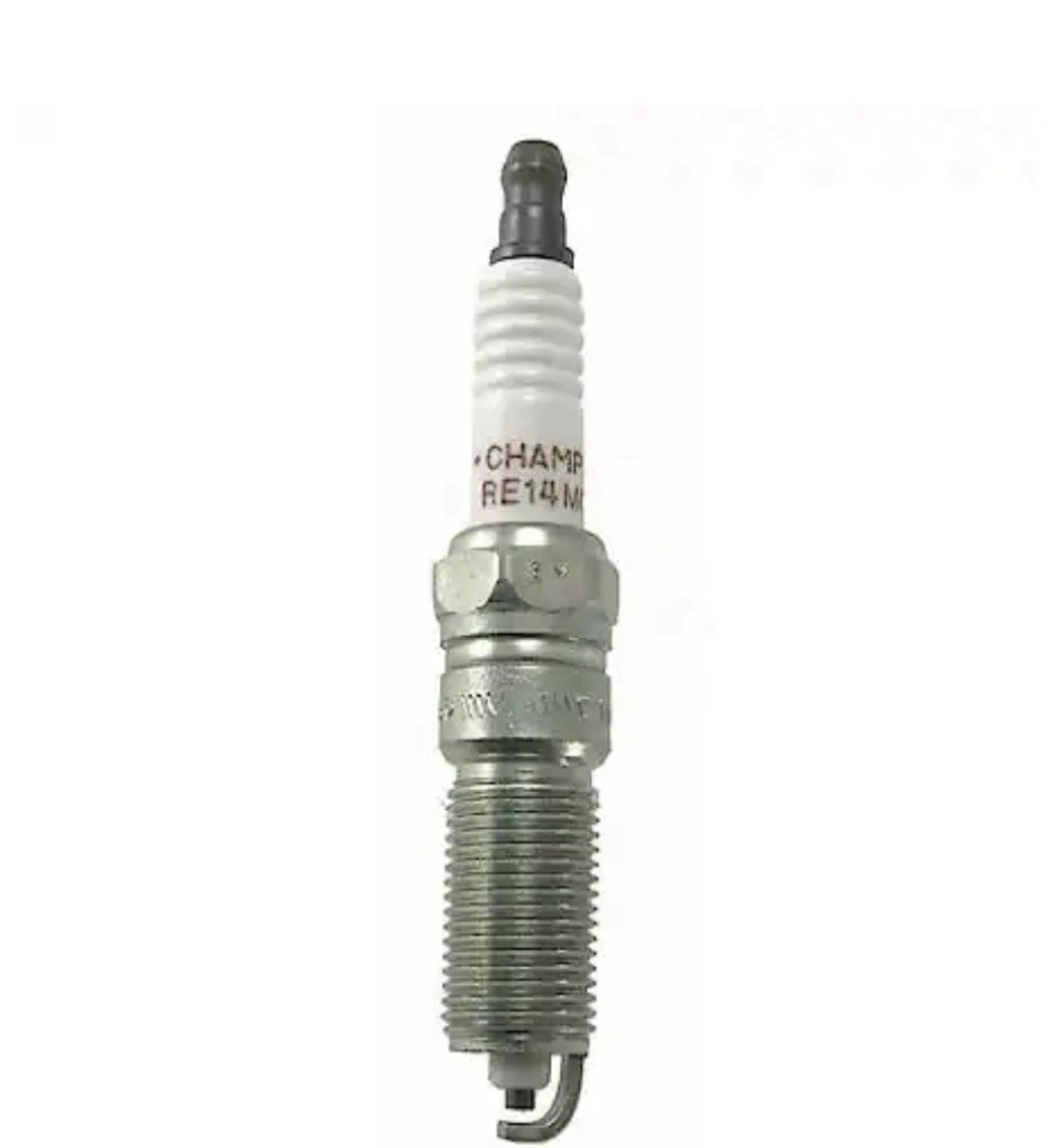 Champion 470 Copper Plus Spark Plugs RE14MCC5 - 4 Pack