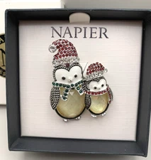 Napier Penquin Snowman Pin-New in box w/original tag 1 1/2" X 2"