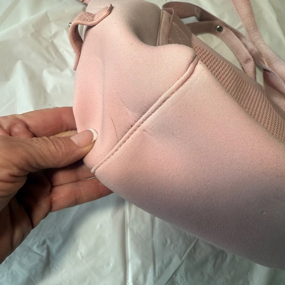 Baggallini Pink All Day Mini Duffel Shoulder/Hand Bag Tote Purse Zip Closure - Image 3 of 4