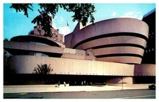 Postcard MUSEUM SCENE New York City New York NY d/20 AR2280