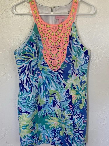 Lilly Pulitzer pearl shift dress Wade & Sea Lace Neck vibrant colors. Size 8 - Picture 3 of 14