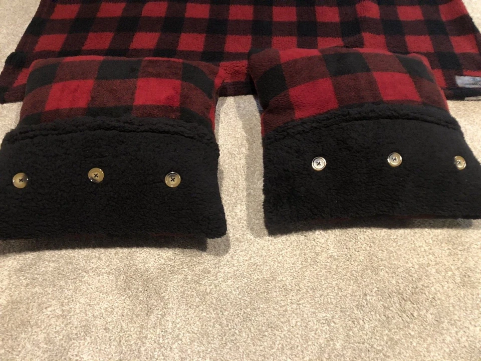 JUEGO MANTA Y ALMOHADA NAVIDAD ROBLE MUSGOSO 48"X 72". Foto 2 de 4