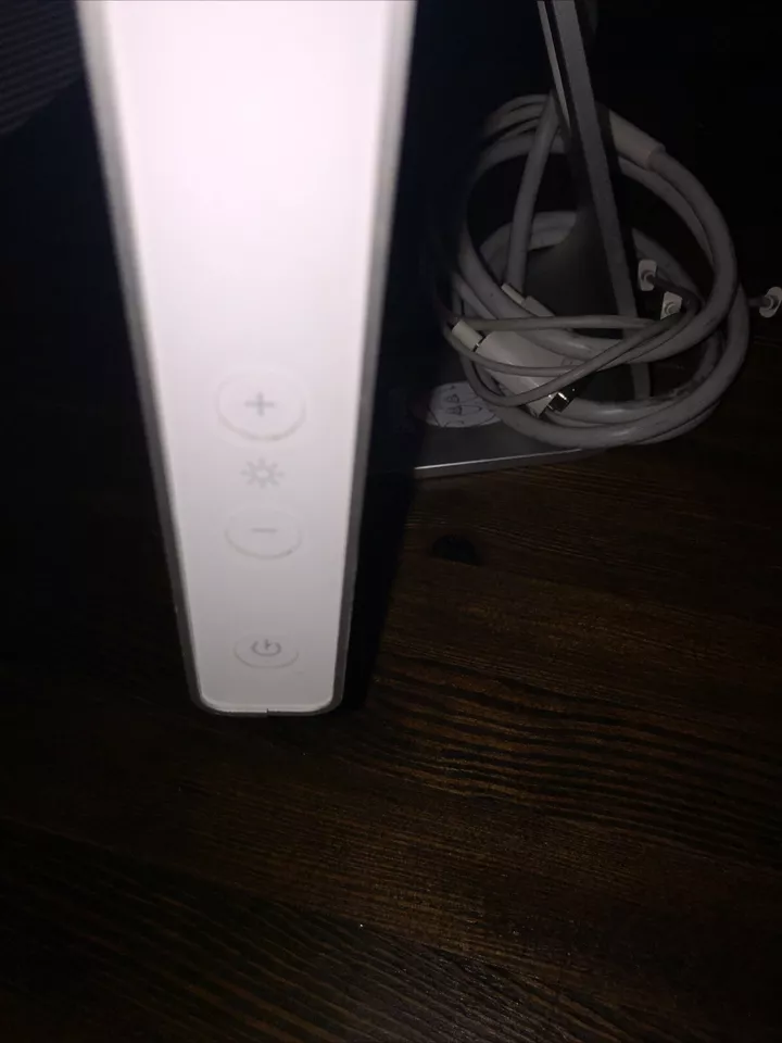 Apple 20" Widescreen LCD Cinema Display | A1081- Tested - Image 4 of 4