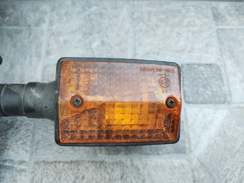 Yamaha XT 350 Head Light 85-2000 - Picture 6 of 7