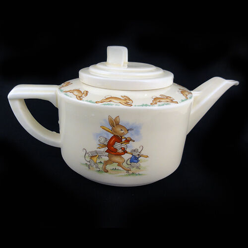 ROYAL DOULTON BUNNYKINS TEA POT 3.5 ROYAL DOULTON BUNNYKINS TEA POT 3.5
