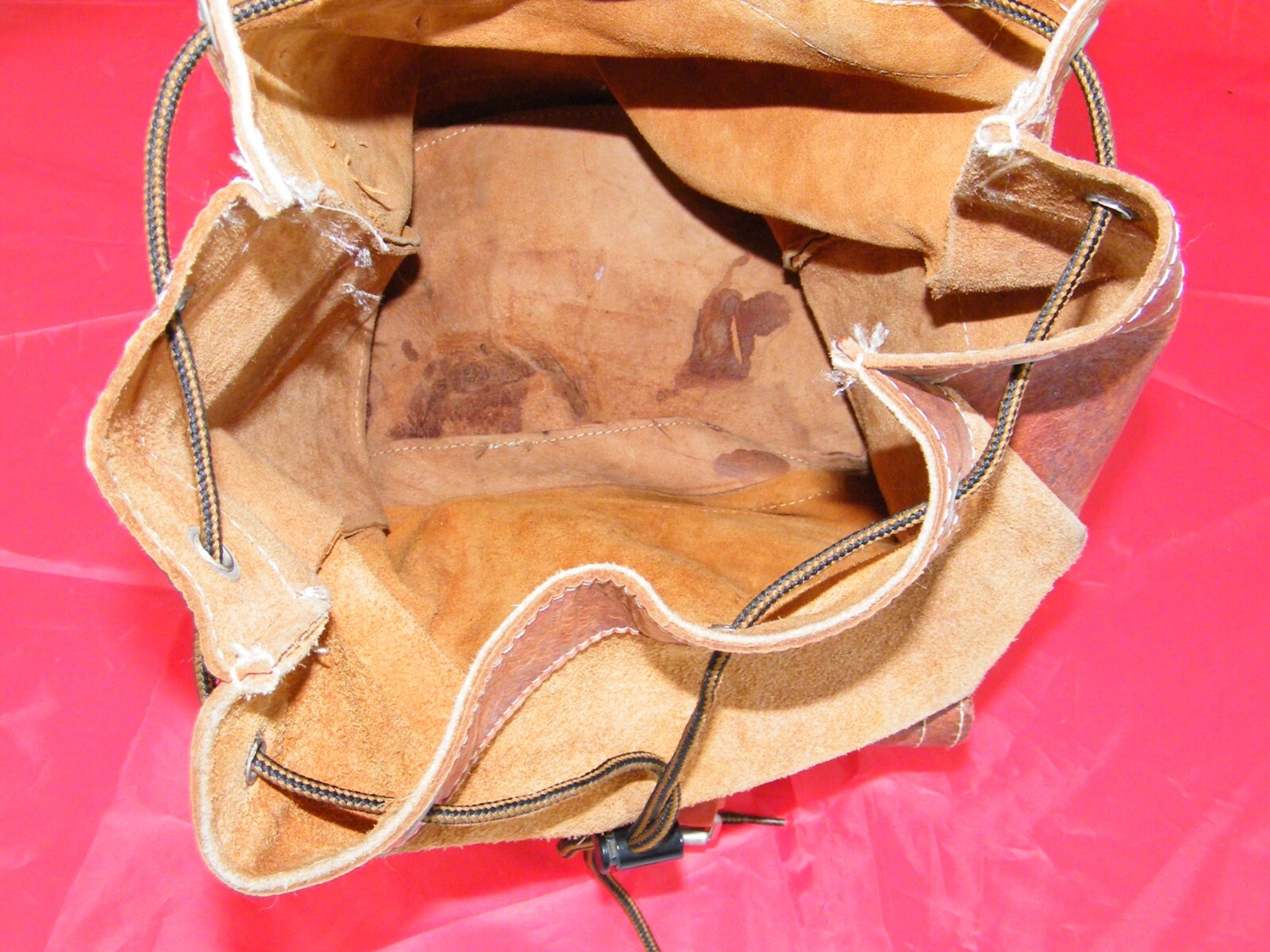 LEATHER / SUEDE BACKPACK WITH STRING CLOSURE / BU… - image 8