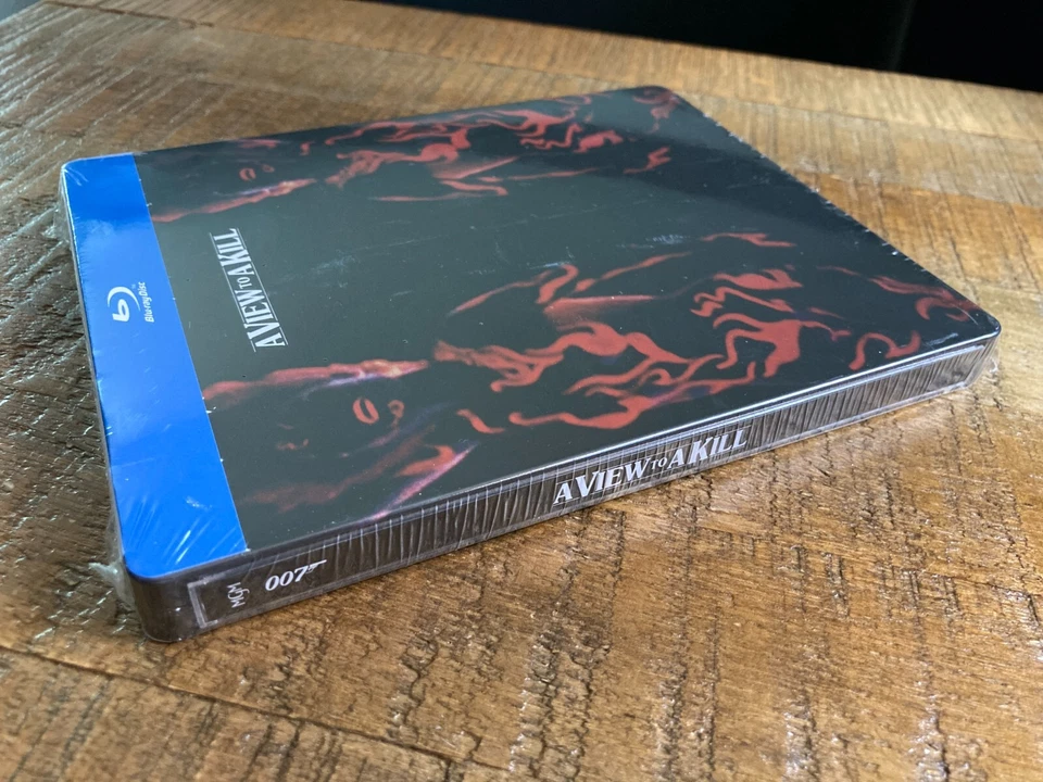 A View to a Kill [James Bond] w. Steelbook (Blu-ray, 1985, Import, Region Free) - Image 3 of 4