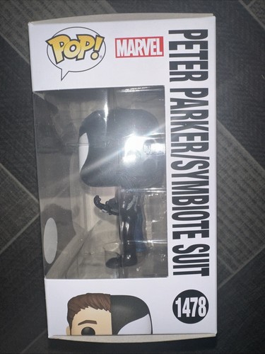 Funko Pop! Marvel-Peter Parker-Traje Simbionte-Exclusivo de Funko Shop 1478 - Imagen 5 de 7
