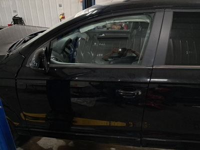 #ad 2015 Audi Q7 Driver Left Front Door Electric Used 4DR SUV Black PW CLR $256.50