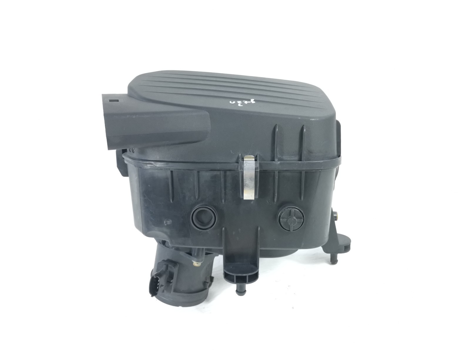 Maserati Ghibli 3.0 2016  Left Engine Air Intake Cleaner Filter Box 70563454 OEM