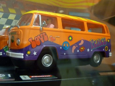 VW Bus T2b Carrera evolution ovp nos versiegelt 20027759 Peace and Love hippie