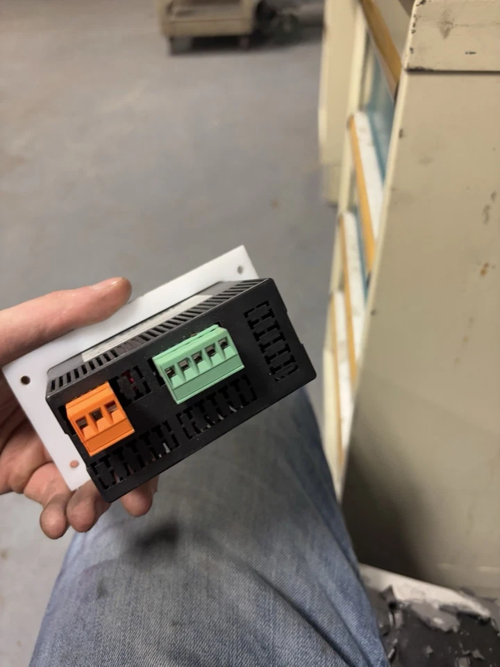 OMEGA DP 20 SERIES MICROPROCESSOR-BASED 1/8 DIN DIGITAL INDICATOR USED - Image 3 of 3