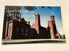 1950’s Smithsonian Museum Booklet Souvenir Pictures of Exhibits Vintage Book