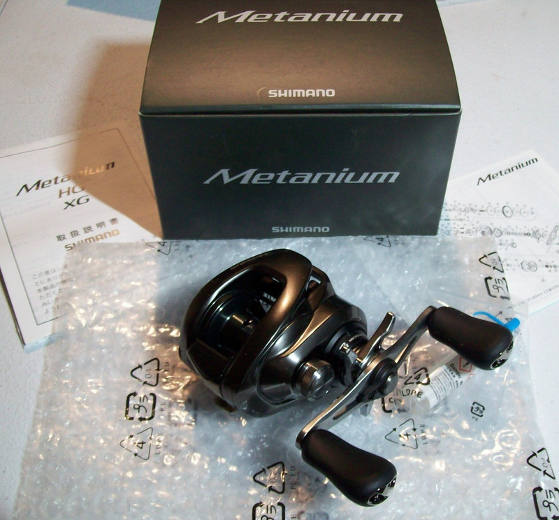 SHIMANO METANIUM SVS INFINITY BAITCAST FISHING REEL IN BOX